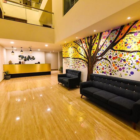Vivid A Boutique Hotel Tiruchirappalli Exterior foto