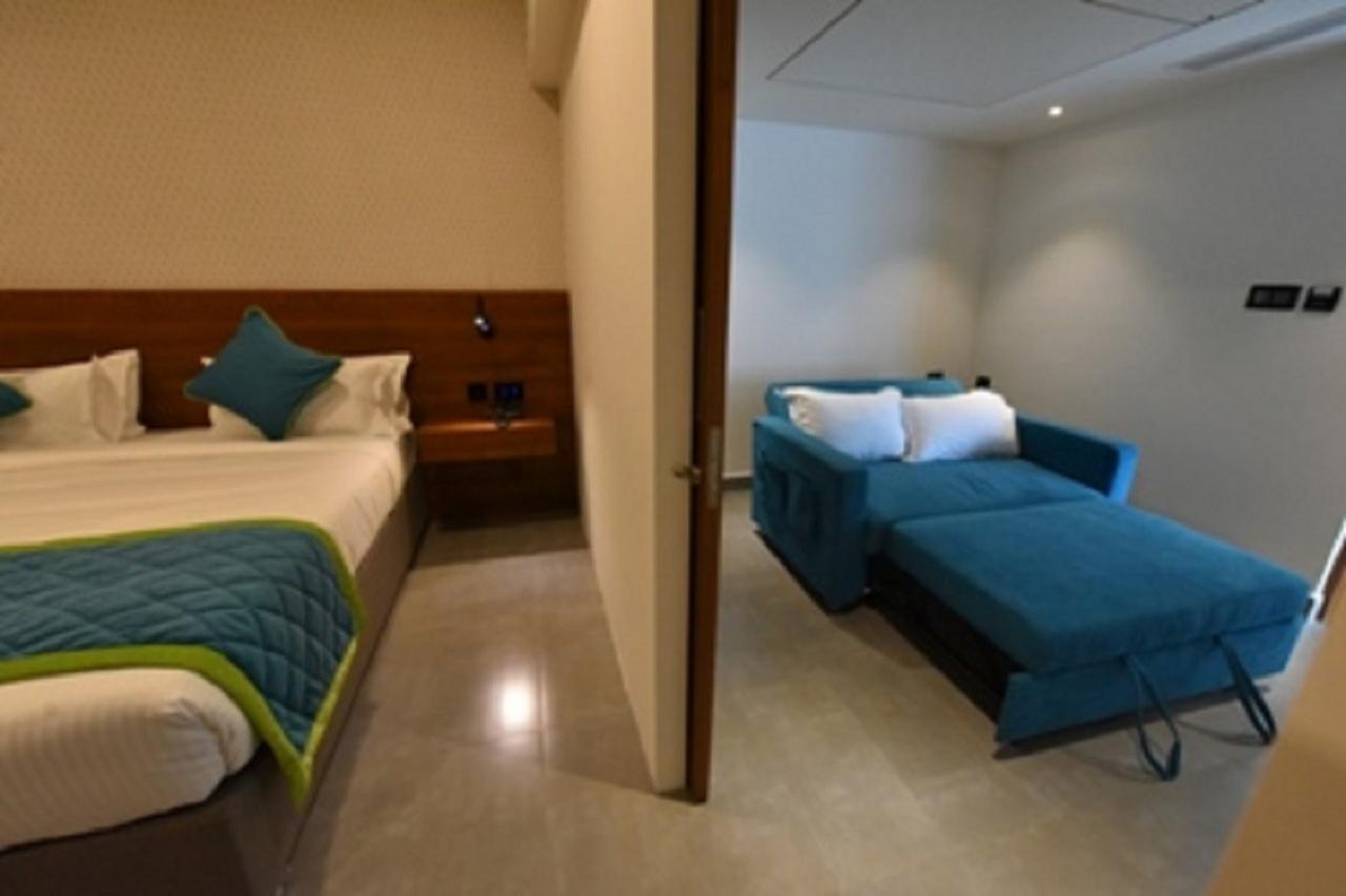 Vivid A Boutique Hotel Tiruchirappalli Exterior foto